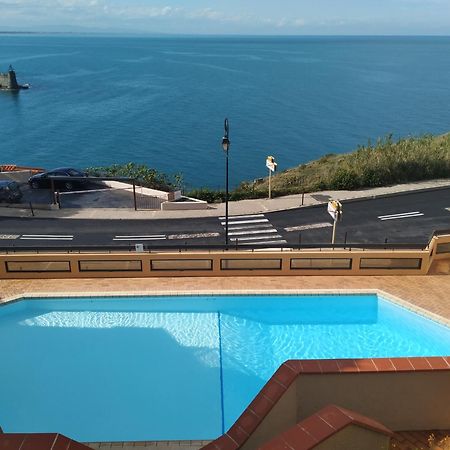 Location Vue Mer Du Samedi Au Samedi, Clim, Parking, Piscine, Plage Collioure Exterior foto